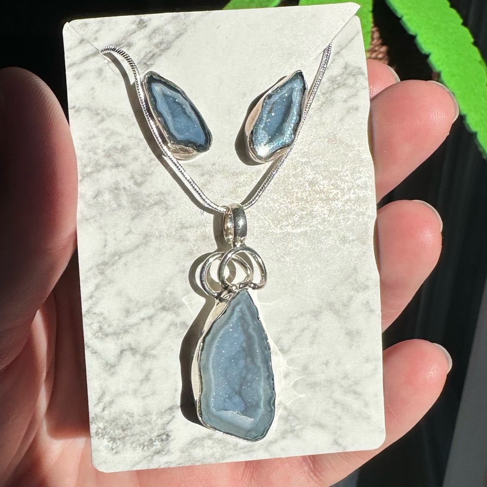 Sterling Silver Geode Necklace & Earrings